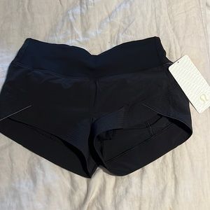 Lululemon motionful short